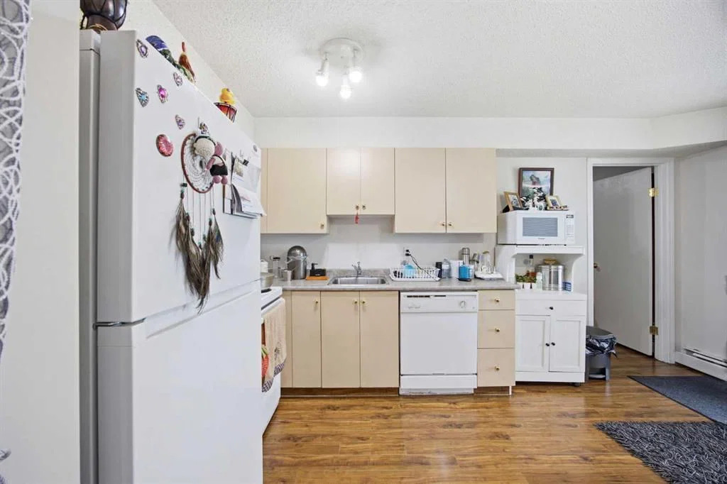 146, 1717 60 Street SE, Calgary — photo 4 of 18