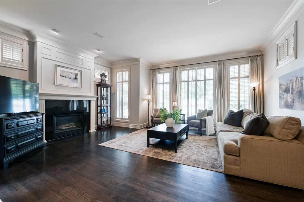 3608 2 Street SW, Calgary — photo 4 of 42