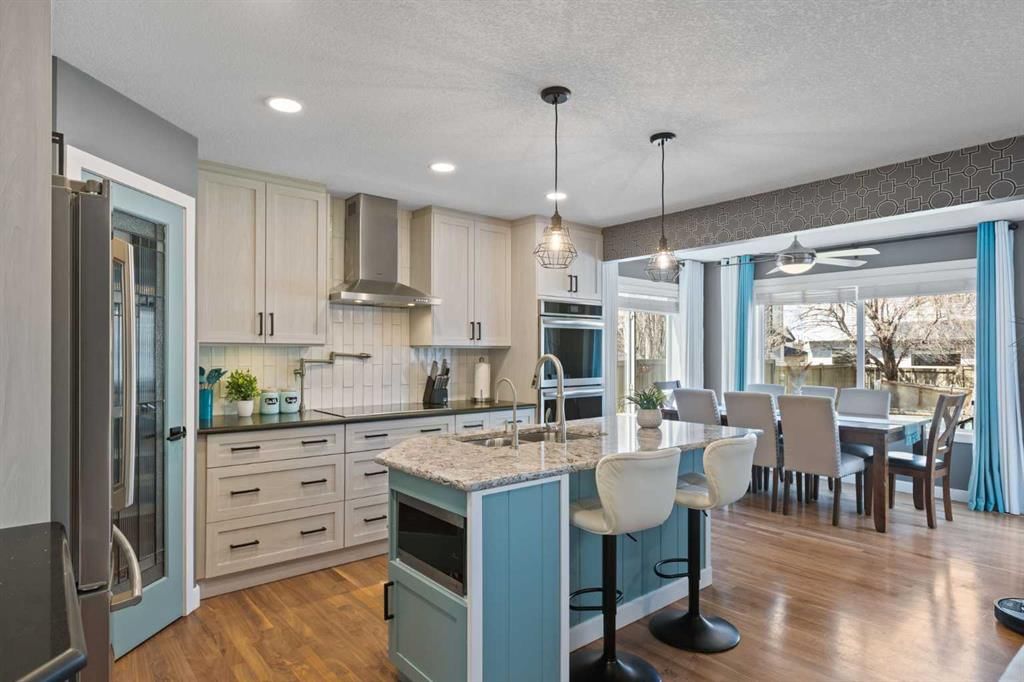 22 Brightondale Park SE, Calgary — photo 3 of 39