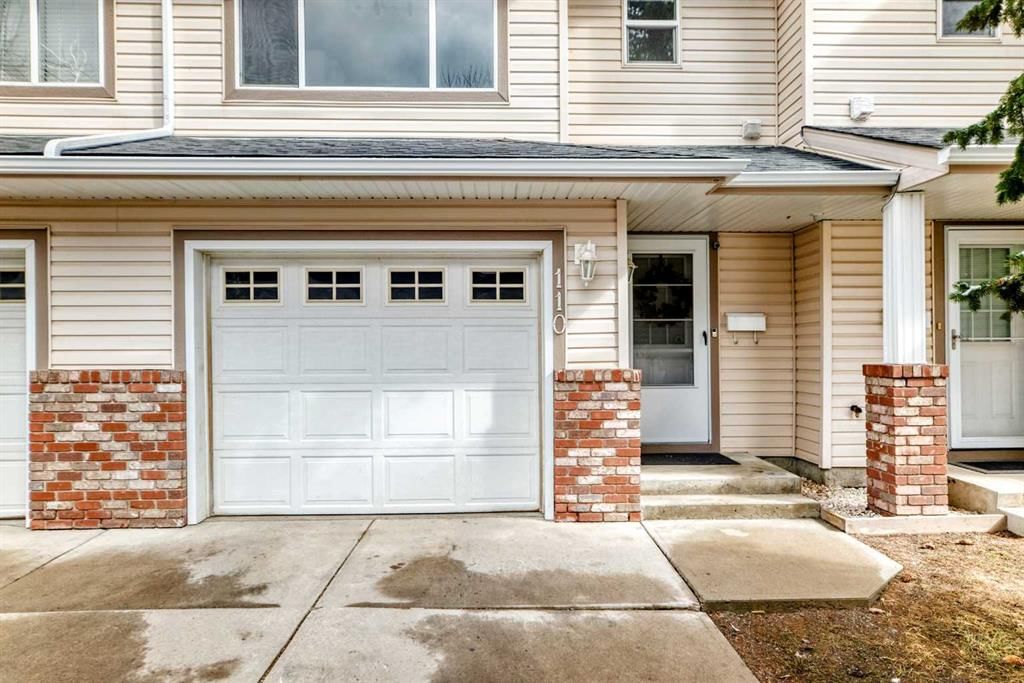 110 Country Hills Cove NW, Calgary — photo 3 of 46