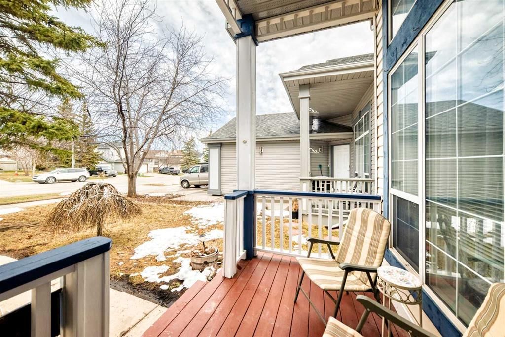 193 Somerset Drive SW, Calgary — photo 3 of 14