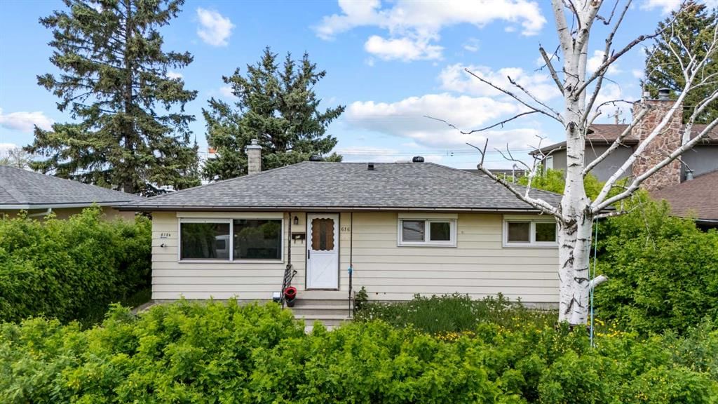 616 34 Avenue NE, Calgary — main listing photo