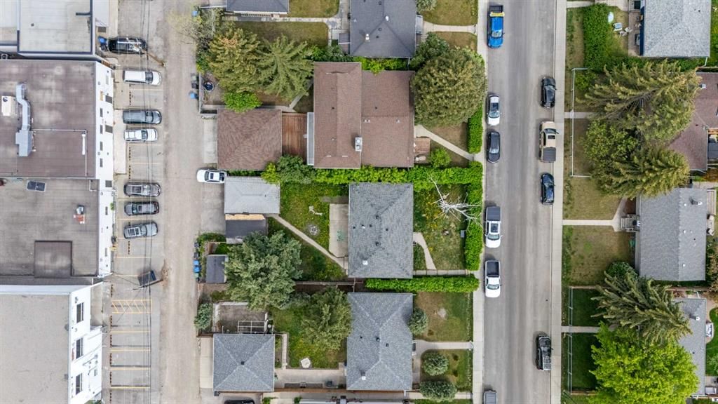 616 34 Avenue NE, Calgary — photo 5 of 42