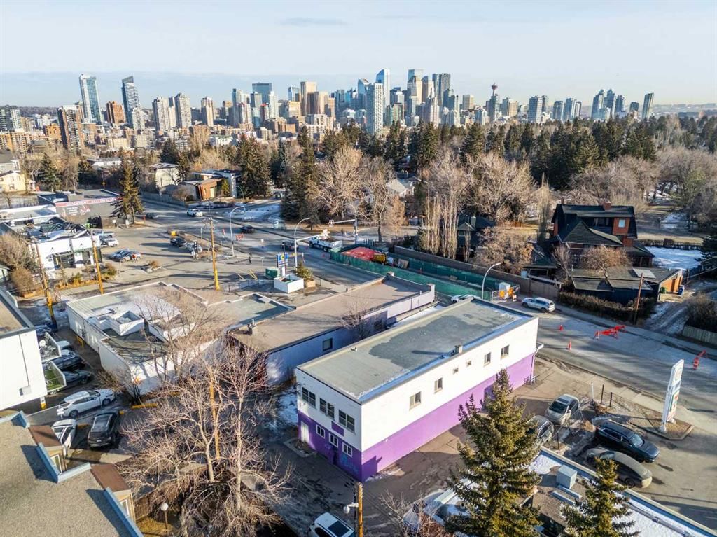 2611, 2613, 261 14 Street SW, Calgary — photo 4 of 19