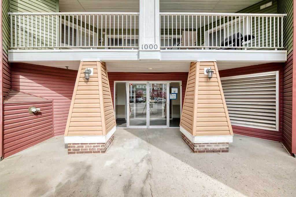 1220, 10 Prestwick Bay SE, Calgary — photo 2 of 50