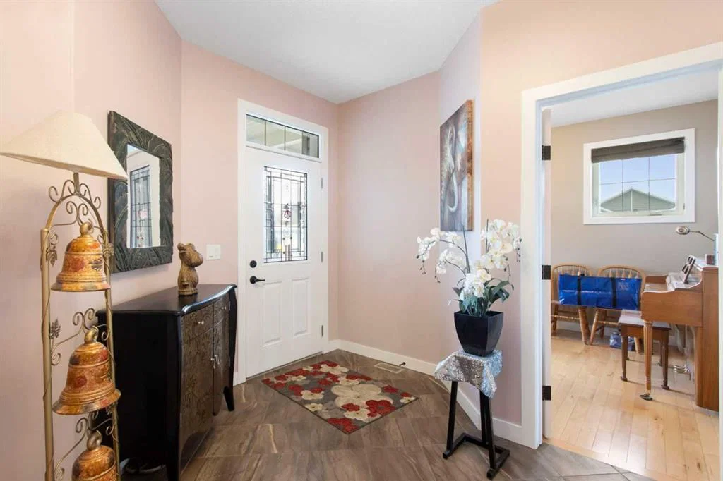 504 Harrison Court, Crossfield — photo 5 of 44