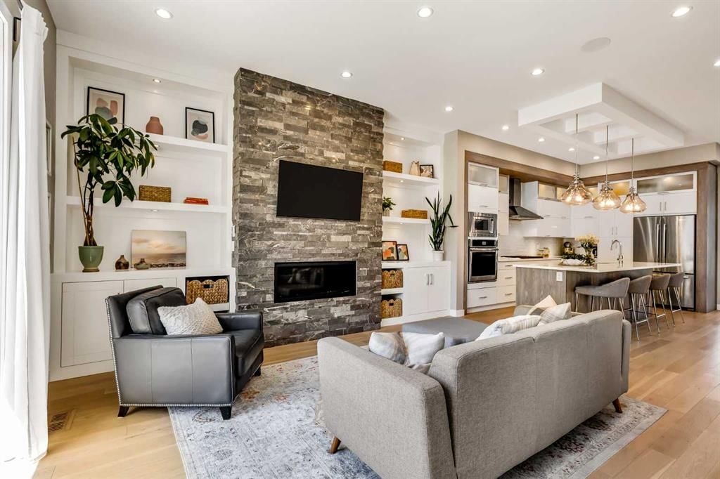3205 Kinsale Road SW, Calgary — photo 4 of 50