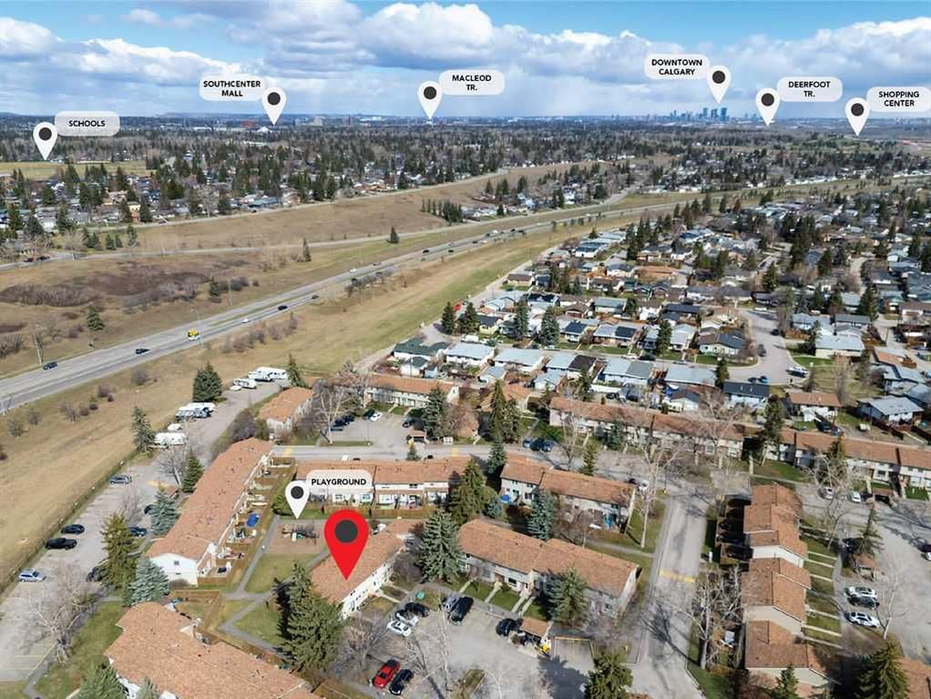 102, 123 Queensland Drive SE, Calgary — photo 2 of 39