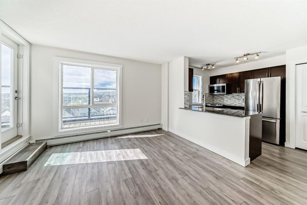 707, 10 Kincora Glen Park NW, Calgary — photo 5 of 48