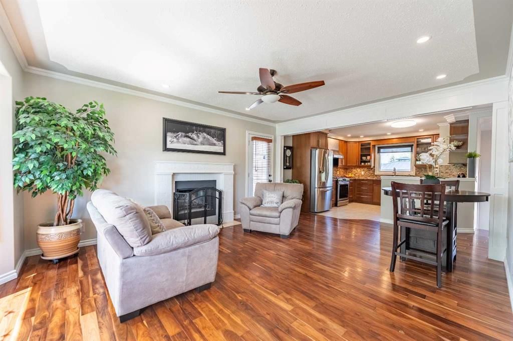 248 Templevale Road NE, Calgary — photo 3 of 43