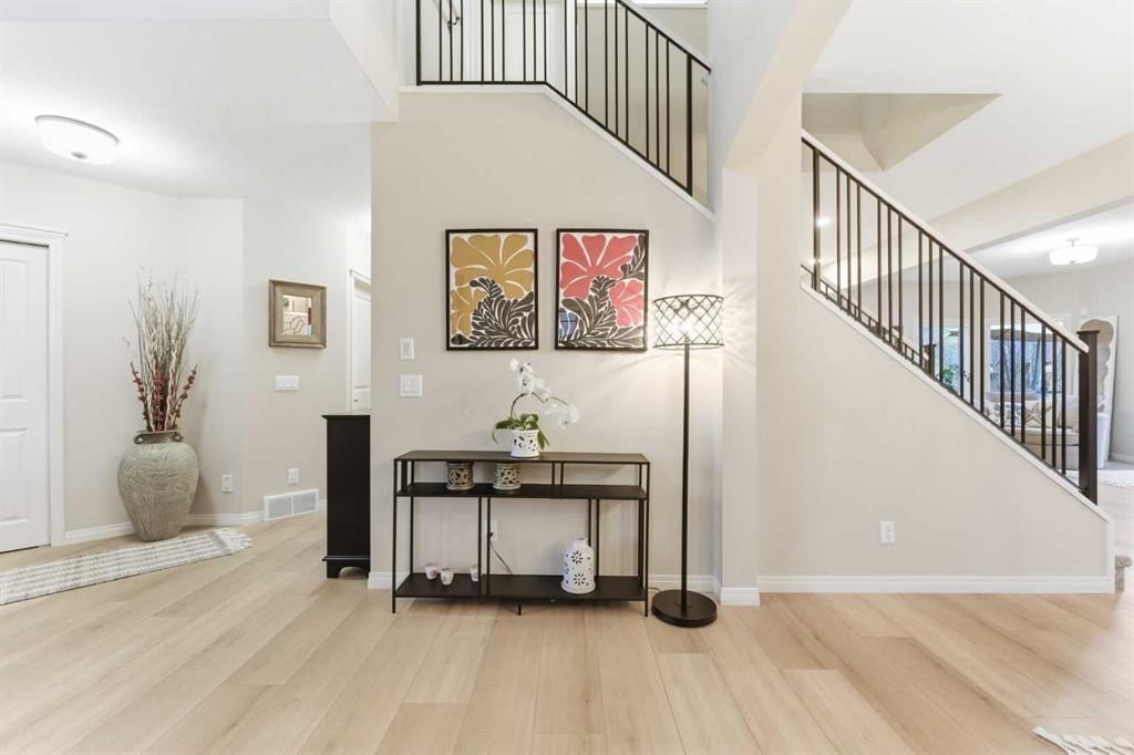 74 Evercreek Bluffs Road SW, Calgary — photo 3 of 48