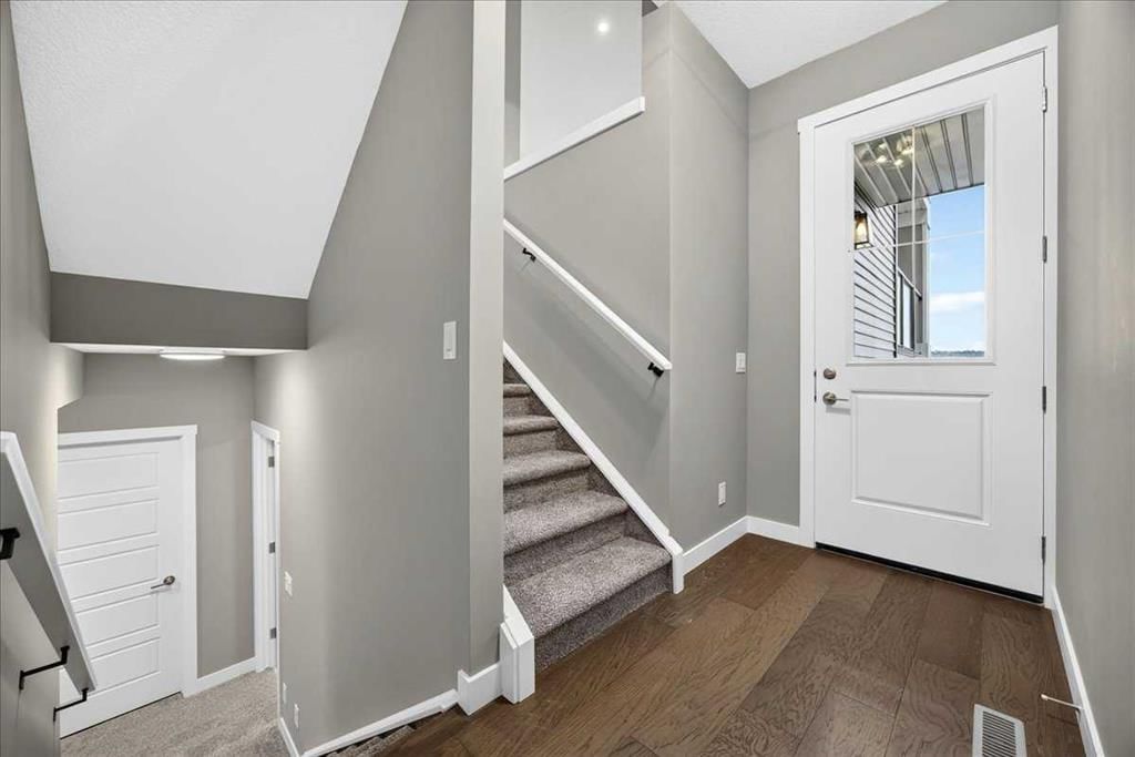 156 Crimson Ridge Place NW, Calgary — photo 2 of 47