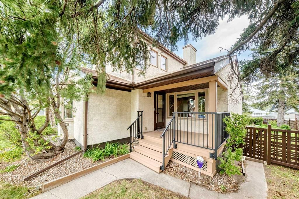 2518 21 Street SW, Calgary — main listing photo