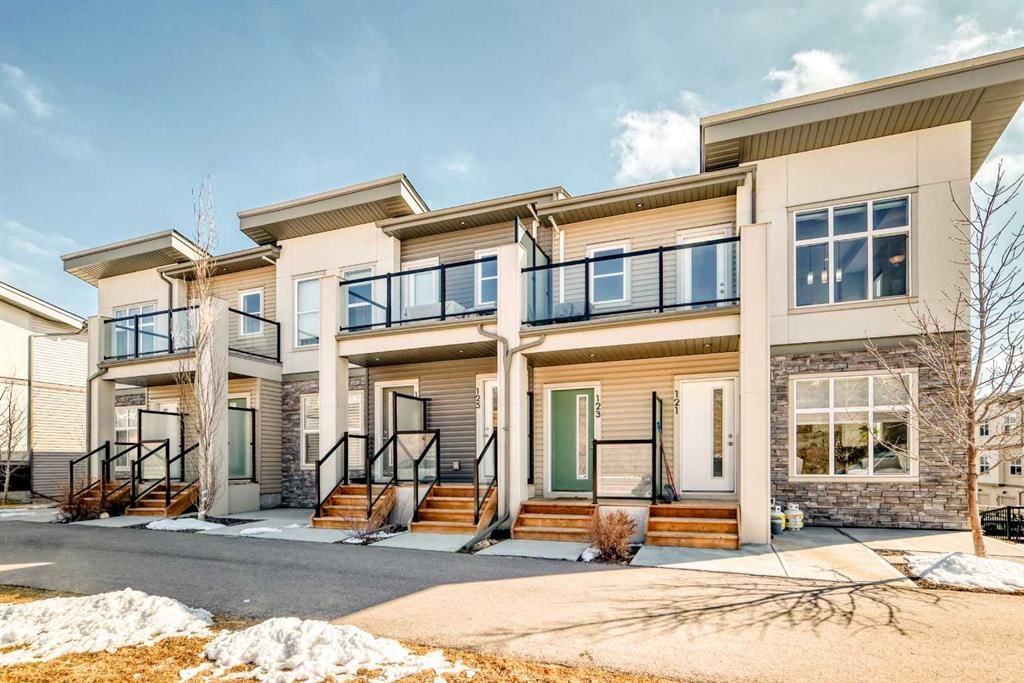 123 Spring Creek Common SW, Calgary — main listing photo