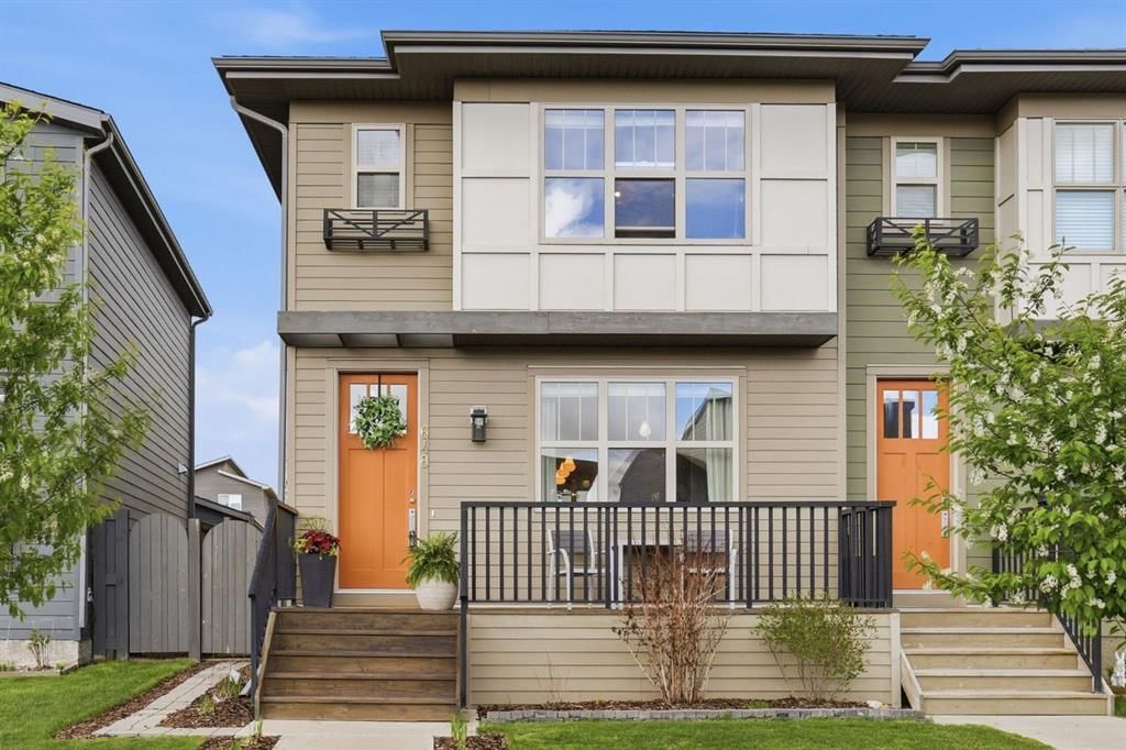 648 Walden Drive SE, Calgary — main listing photo