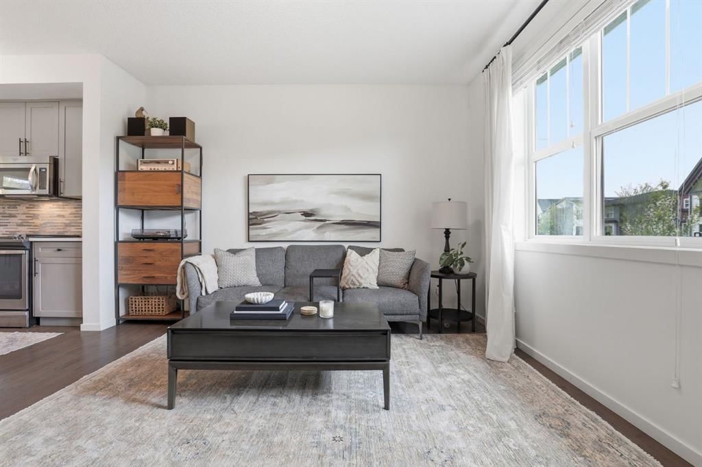 648 Walden Drive SE, Calgary — photo 2 of 50