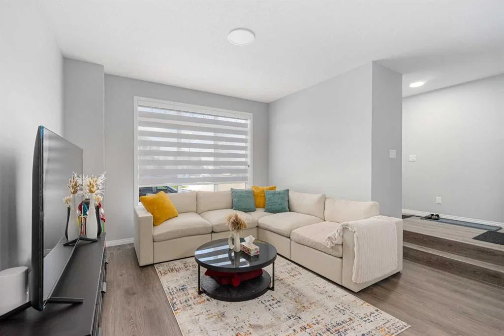 56 Belmont Green SW, Calgary — photo 2 of 41