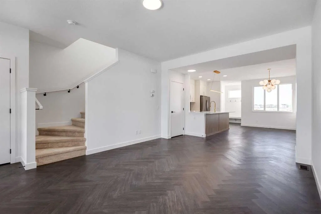 282 Heartwood Parade SE, Calgary — photo 5 of 27