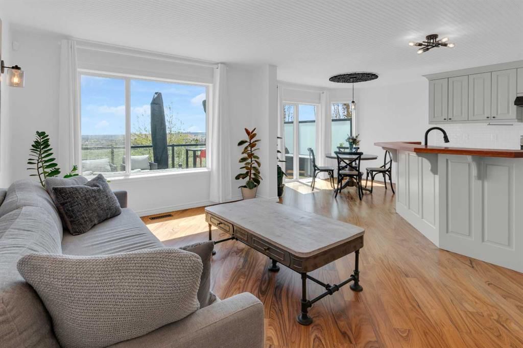 223 Arbour Stone Rise NW, Calgary — photo 2 of 44