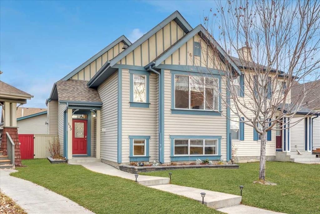 133 Copperfield Gardens SE, Calgary — main listing photo