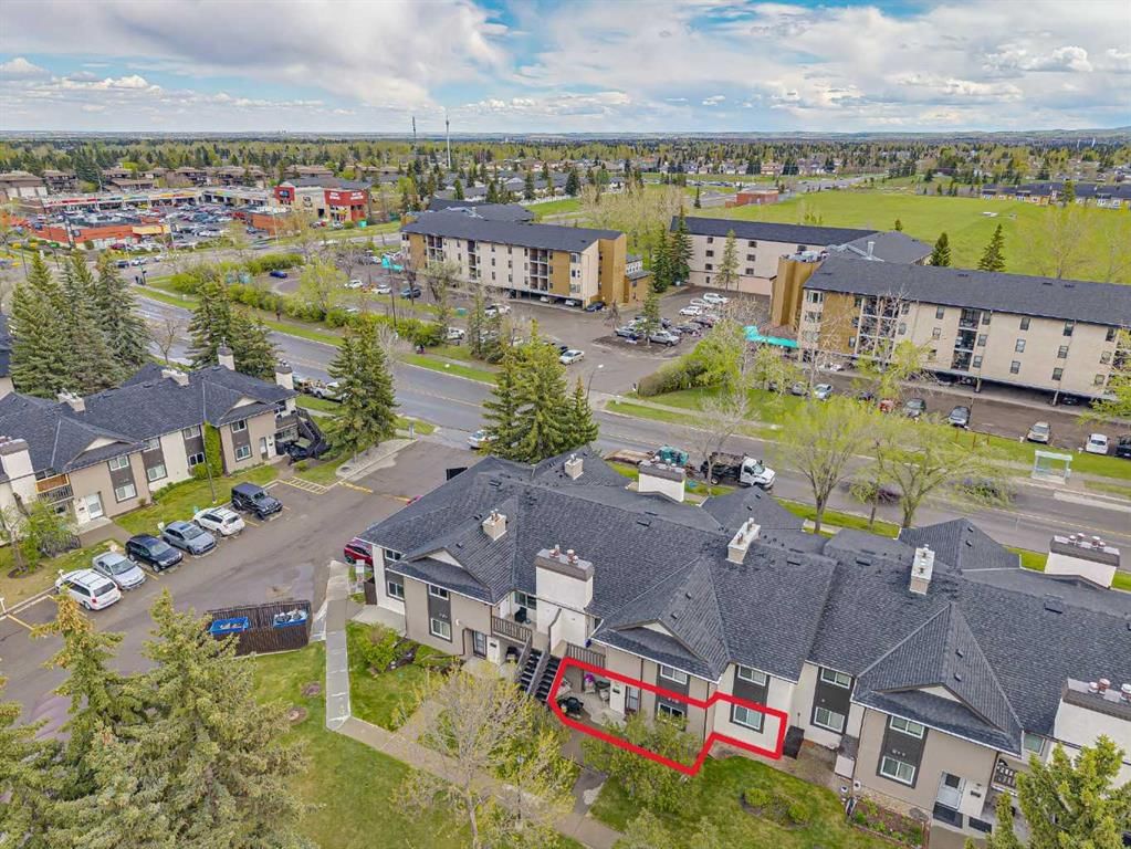 145 Cedar Springs Gardens SW, Calgary — photo 2 of 32