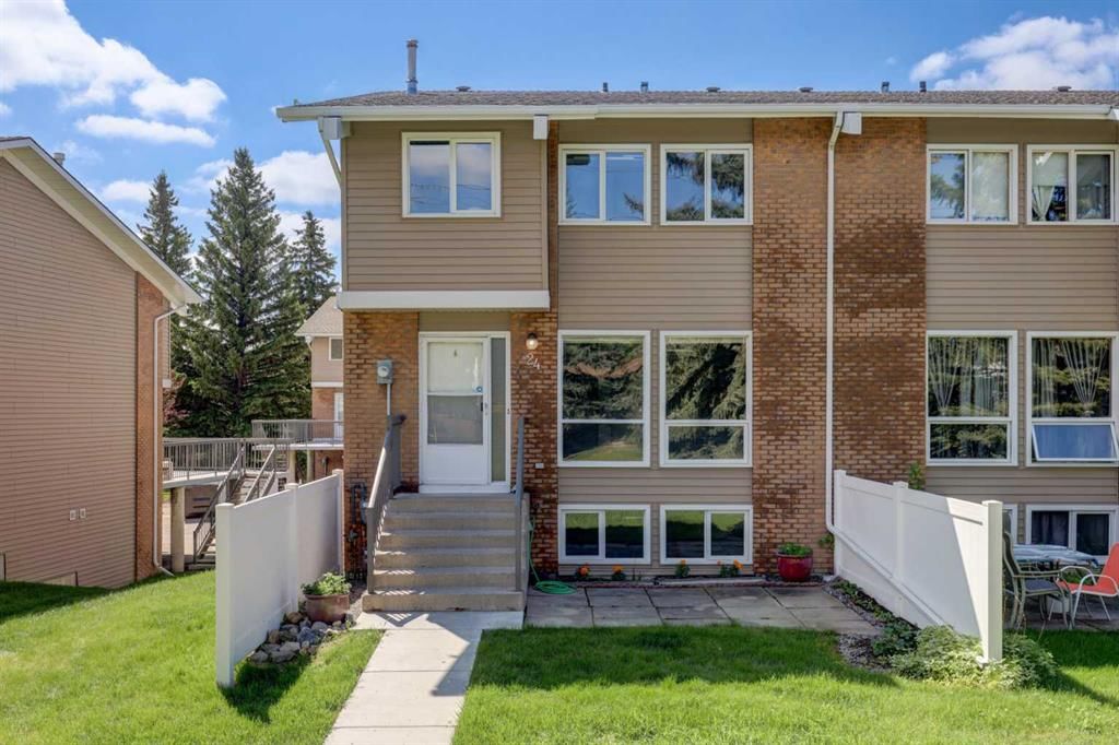 24, 116 Silver Crest Drive, Calgary — main listing photo