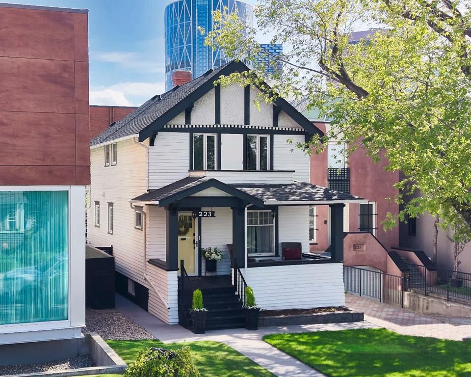 223 2 Avenue NE, Calgary — main listing photo