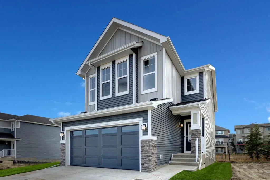 243 Silver Spruce Grove SW, Calgary — main listing photo