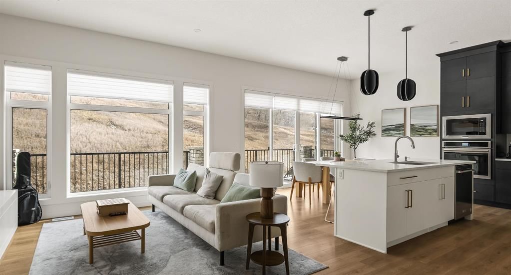 68 Cranbrook Cape SE, Calgary — main listing photo