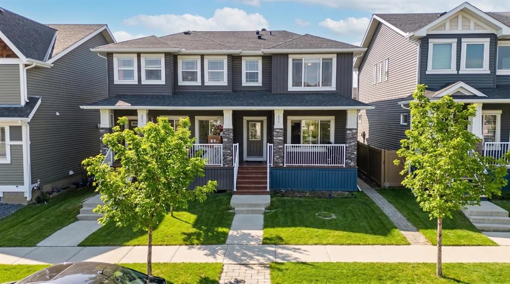 254 Redstone Drive NE, Calgary — photo 2 of 49