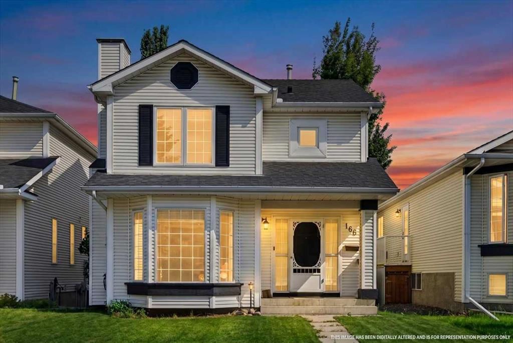 166 Mt Lorette Close SE, Calgary — main listing photo