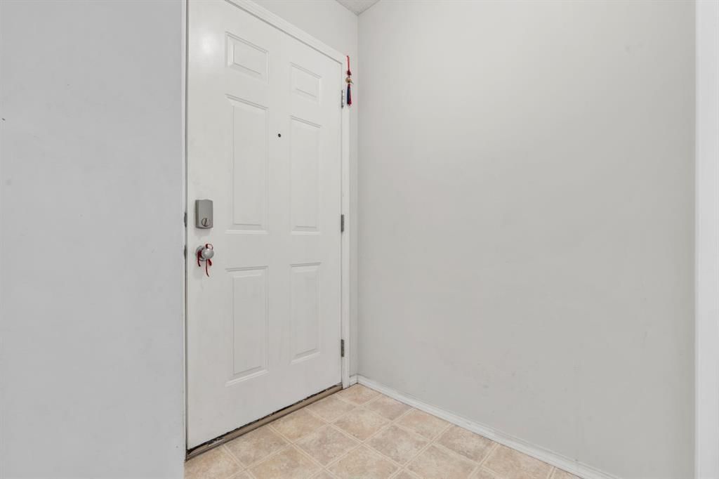 1904, 111 Tarawood Lane NE, Calgary — photo 4 of 48