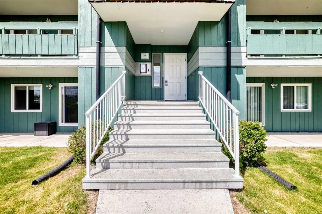 1312, 315 Southampton Drive SW, Calgary — photo 2 of 31