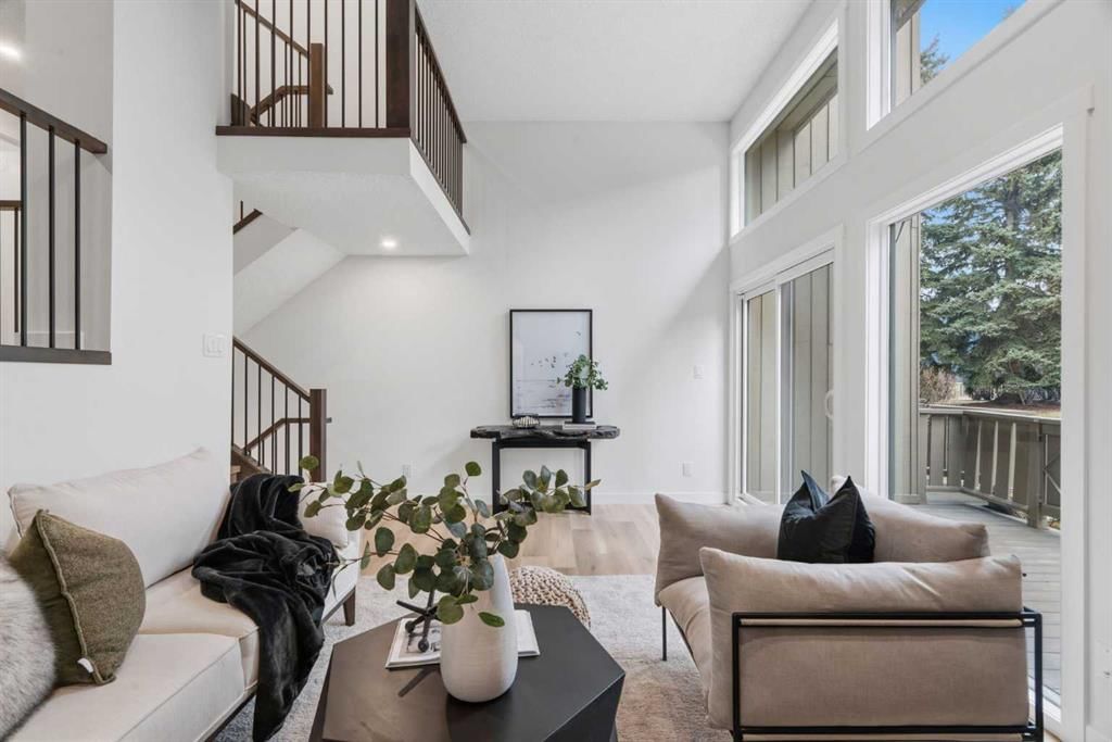 20 Point Mckay Court NW, Calgary — photo 3 of 37