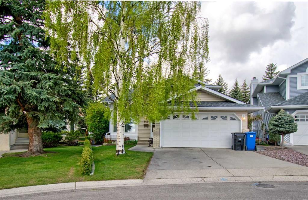 345 Sandringham Court NW, Calgary — main listing photo