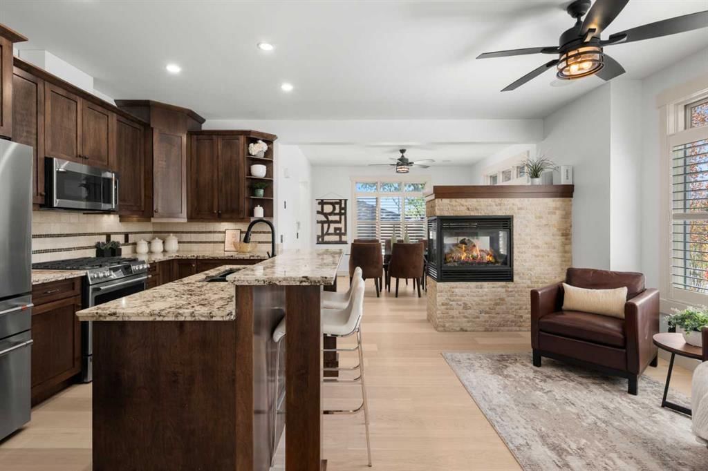 2341 6 Avenue NW, Calgary — photo 3 of 48