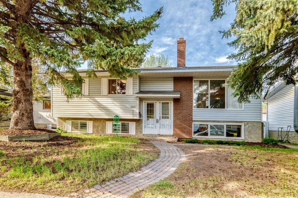 5051 Vantage Crescent NW, Calgary — photo 3 of 27