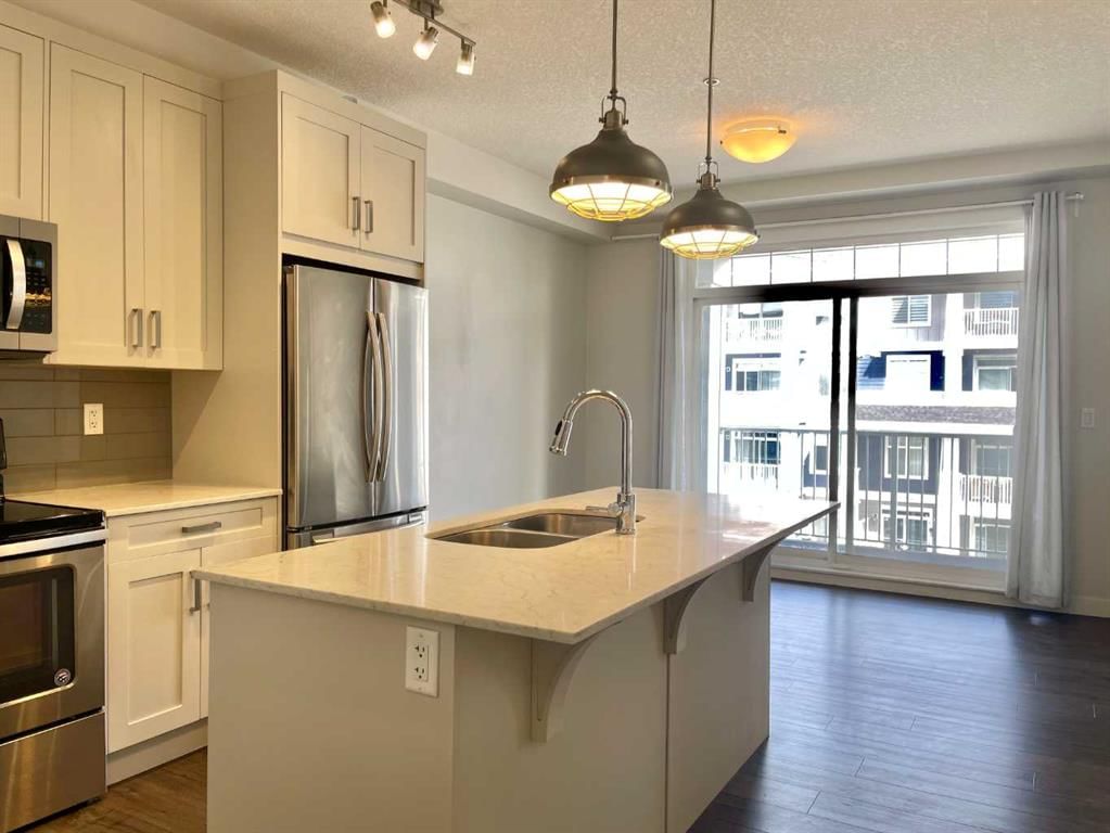 302, 100 Auburn Meadows Common SE, Calgary — photo 2 of 15