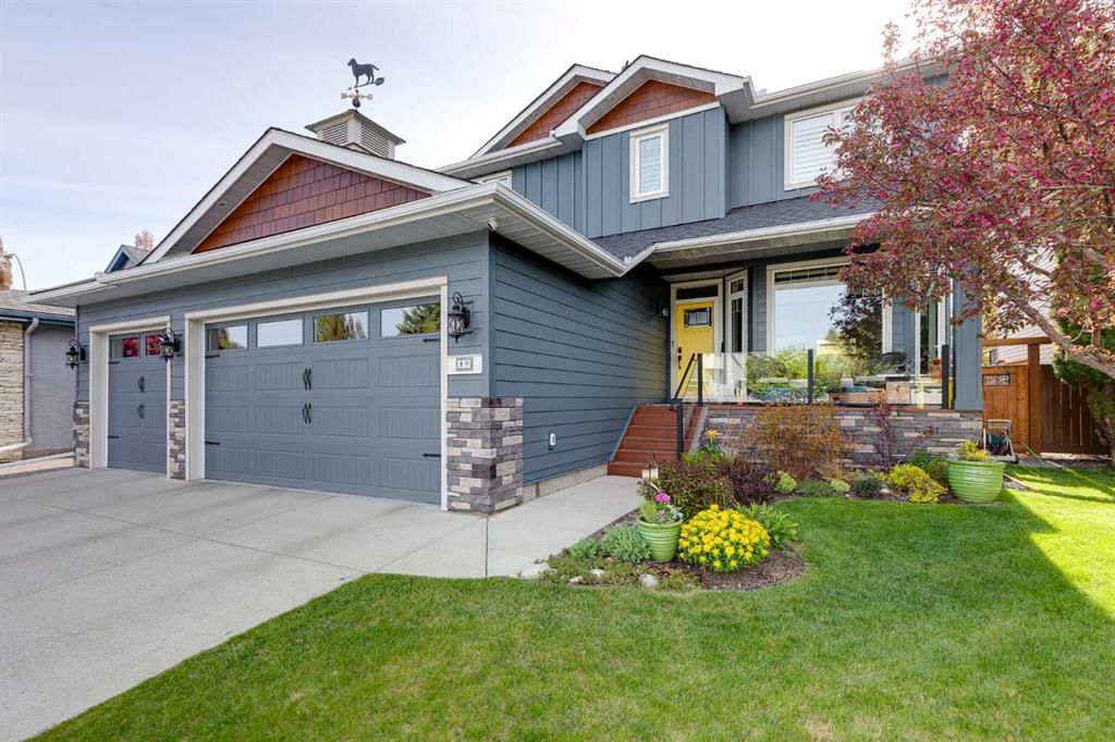 89 Douglasdale Crescent SE, Calgary — photo 2 of 50