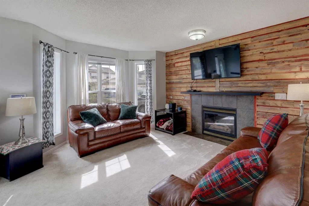 10 Hidden Ranch Hill NW, Calgary — photo 3 of 34