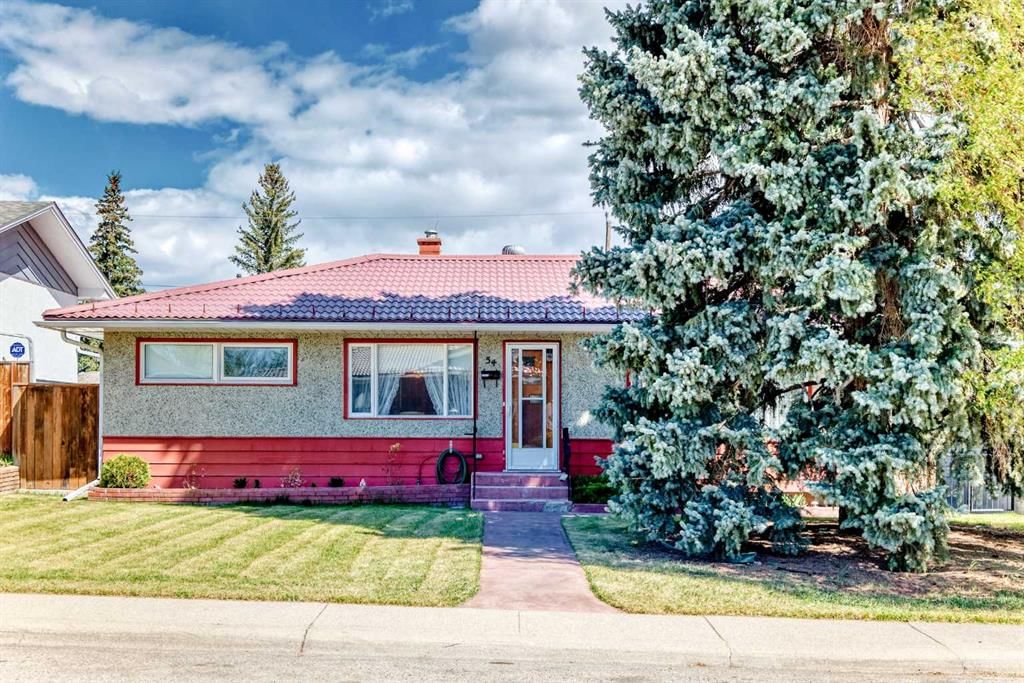 54 Fullerton Road SE, Calgary — main listing photo