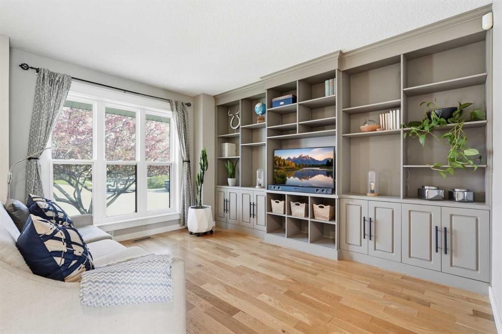 22 Covewood Place NE, Calgary — photo 2 of 26