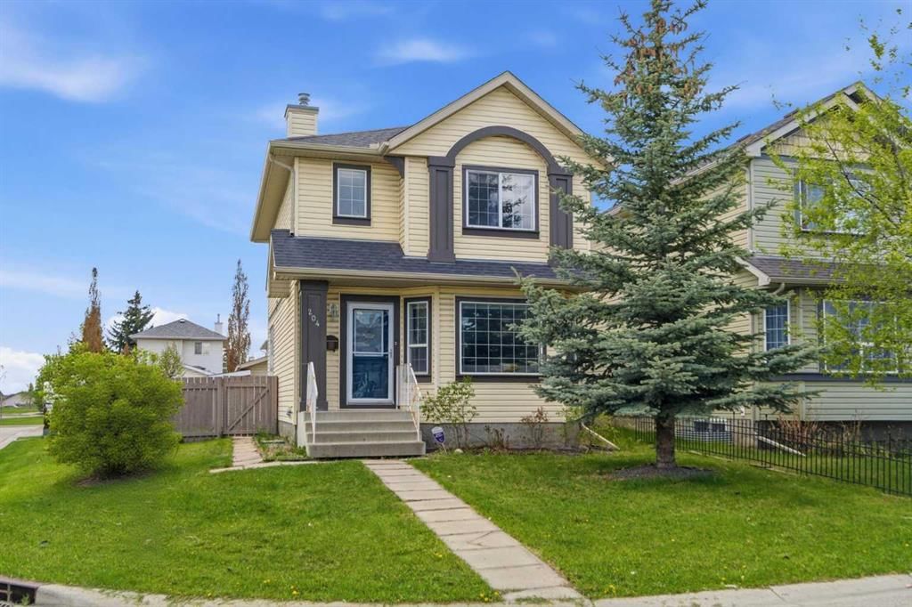 204 Citadel Bluff Close NW, Calgary — photo 2 of 46