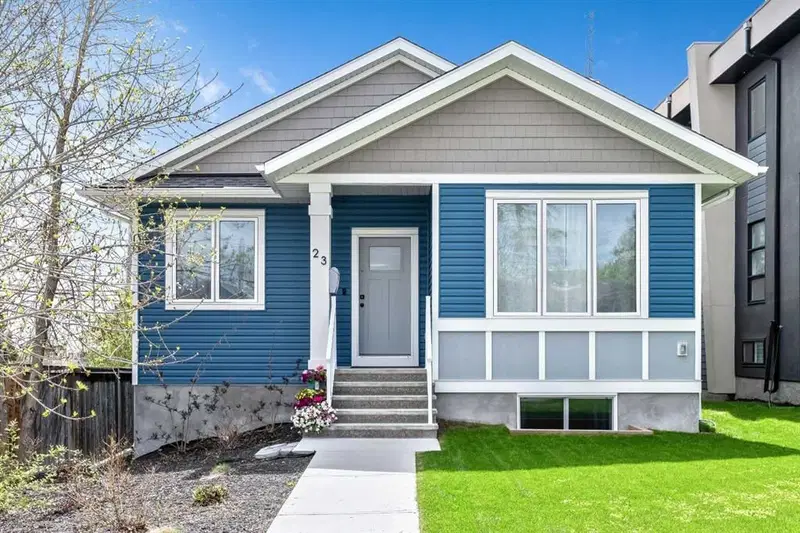 23 31 Avenue SW, Calgary — main listing photo