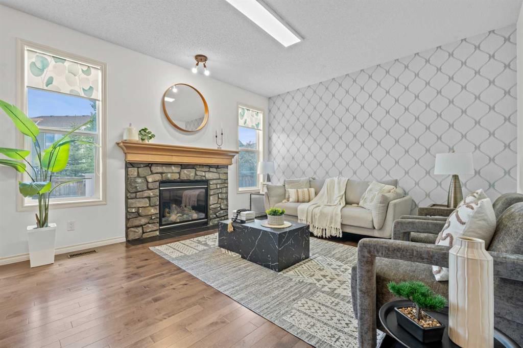 44 Aspen Hills Close SW, Calgary — main listing photo