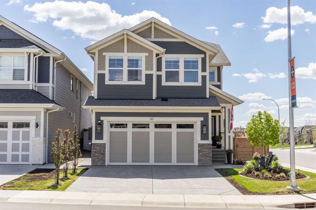 141 Magnolia Manor SE, Calgary — main listing photo