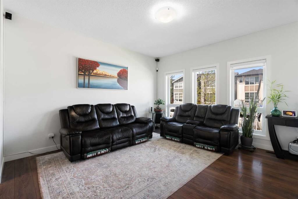 280 Cornerstone Passage NE, Calgary — photo 5 of 37