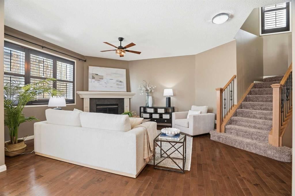 99 Aspen Hills Close SW, Calgary — photo 5 of 41