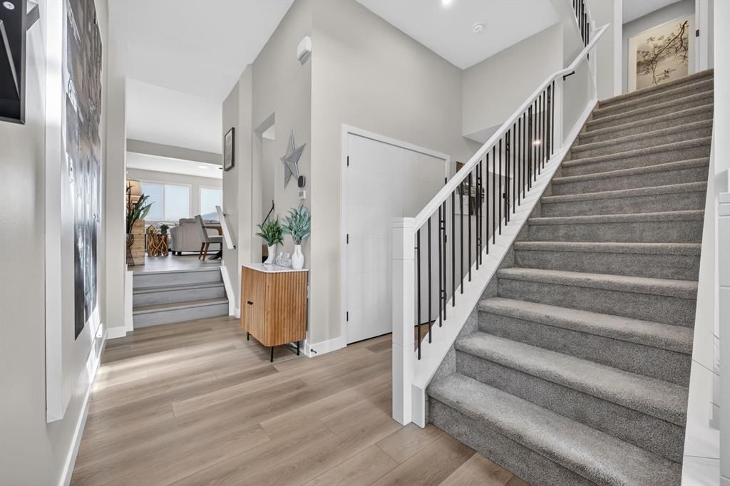 19 Legacy Reach View SE, Calgary — photo 4 of 50