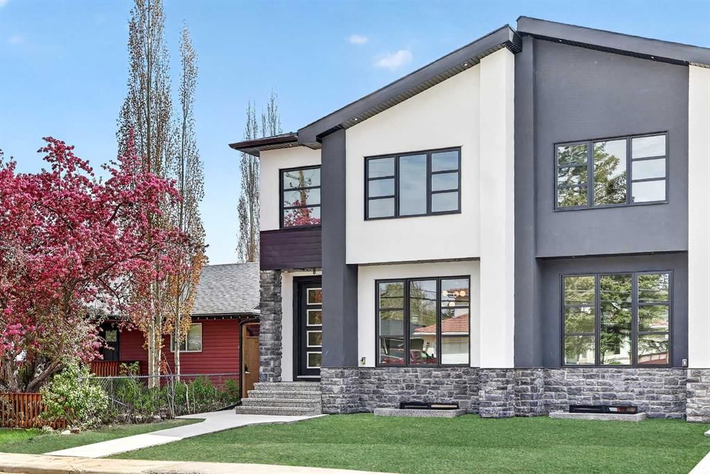 8519 48 Avenue NW, Calgary — photo 4 of 50